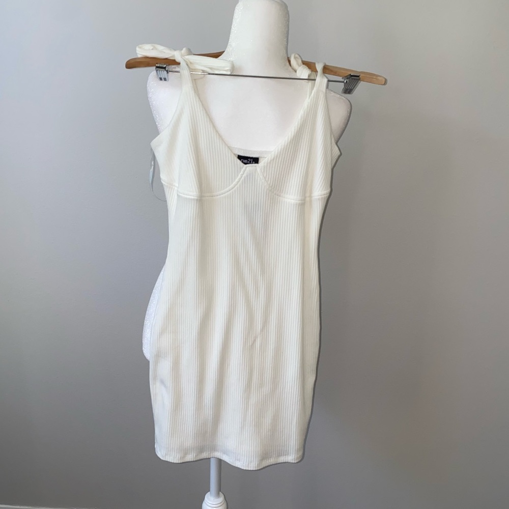 Rue21 White Ribbed Material Bodycon Dress